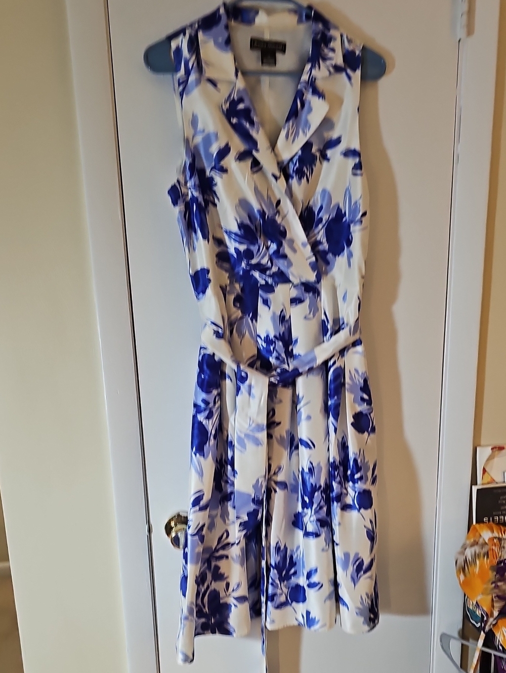 Jessica Howard White Midi Dress with Blue Floral Print - Wrap Style